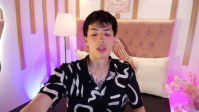 OzorioDany online show from March 16, 2026, 5:44 am