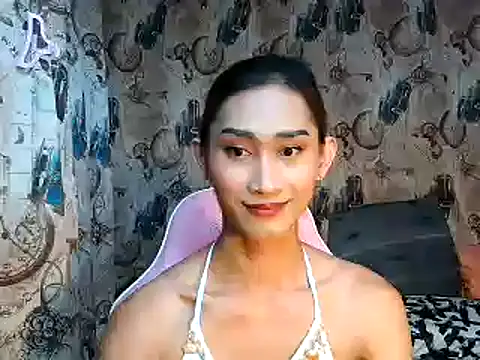 Snapshot of youarea_dreamer chatting on December 18, 2025, 4:02 pm youarea dreamer online show from December 18, 2025, 4:02 pm