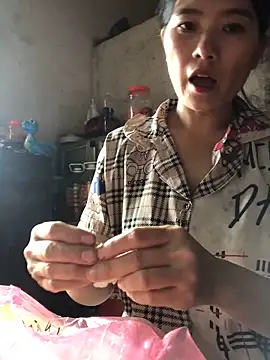 Maymay97 online show from September 21, 2025, 7:10 am