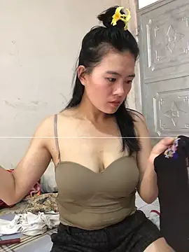 Maymay97 online show from October 13, 2025, 4:34 am