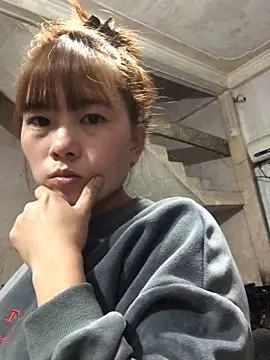 Maymay97 online show from December 18, 2025, 4:46 pm