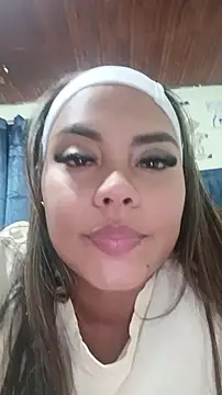 EmilyDuran  online show from July 14, 2026, 9:20 pm