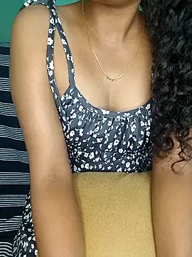 Tamilpallavi online show from September 17, 2025, 4:19 pm