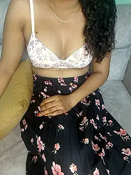 Tamilpallavi online show from January 13, 2026, 8:25 pm