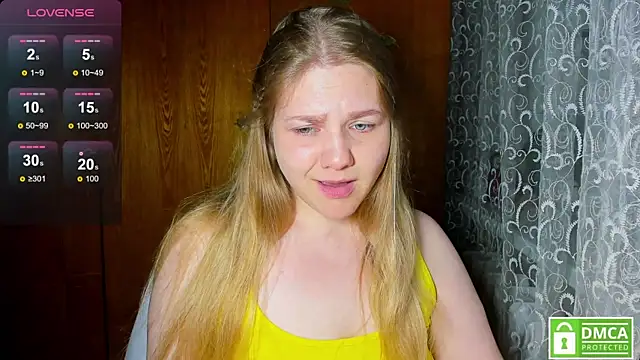 AlinaMors online show from June 21, 2026, 10:01 pm