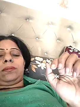 Soniya Roy online show from April 19, 2026, 4:45 am