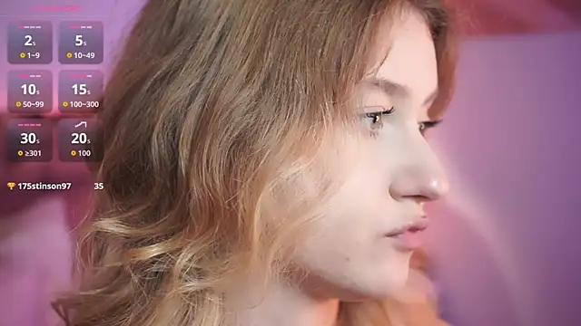 Snapshot of Nerissa_xo chatting on October 24, 2025, 8:38 pm Nerissa xo online show from October 24, 2025, 8:38 pm