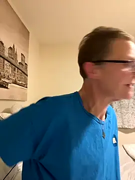 Curvy-Jinx online show from October 21, 2025, 7:36 pm