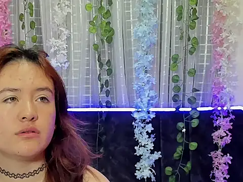 AliaMiller  online show from November 28, 2025, 12:08 pm