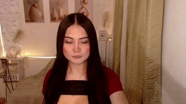 Snapshot of alisha_klassx chatting on June 15, 2026, 6:04 am alisha klassx online show from June 15, 2026, 6:04 am