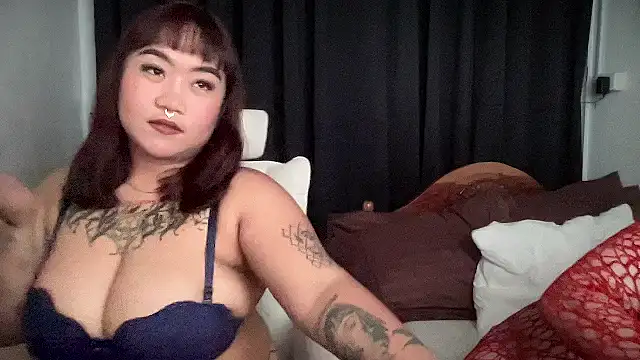 Bella Bumzyyy online show from November 12, 2025, 6:47 am