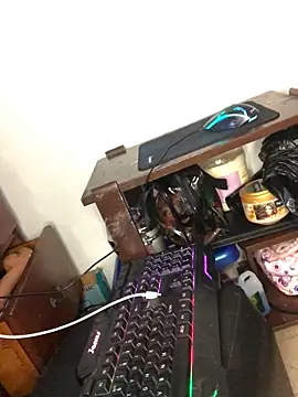 luisahot 9727 online show from October 29, 2025, 7:10 am