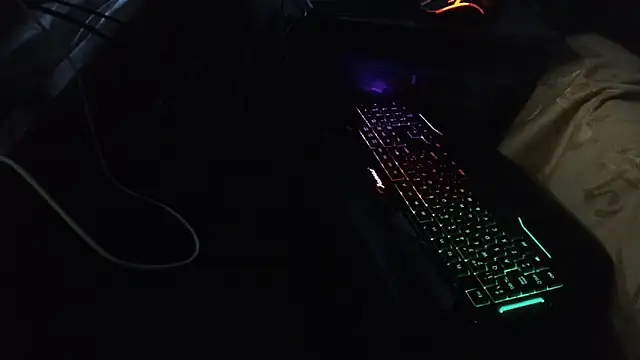 luisahot 9727 online show from March 8, 2026, 1:37 pm