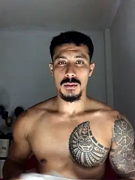 Snapshot of Owenferrara chatting on November 23, 2025, 4:01 am Owenferrara online show from November 23, 2025, 4:01 am