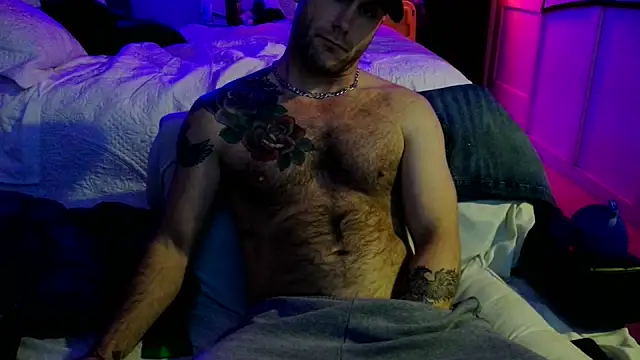 Snapshot of Luv2SuckBWC92 chatting on September 27, 2025, 9:03 am Luv2SuckBWC92 online show from September 27, 2025, 9:03 am