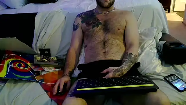 Snapshot of Luv2SuckBWC92 chatting on October 5, 2025, 1:26 am Luv2SuckBWC92 online show from October 5, 2025, 1:26 am