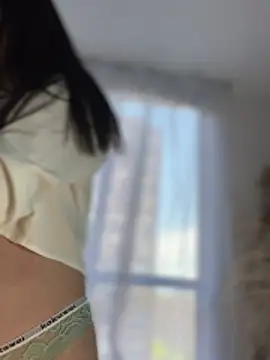 Sofi Leal online show from November 8, 2025, 11:54 am