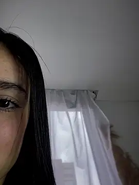 Sofi Leal online show from February 13, 2026, 12:45 pm