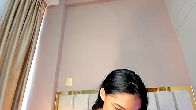 LunaAspen  online show from October 25, 2025, 5:51 pm