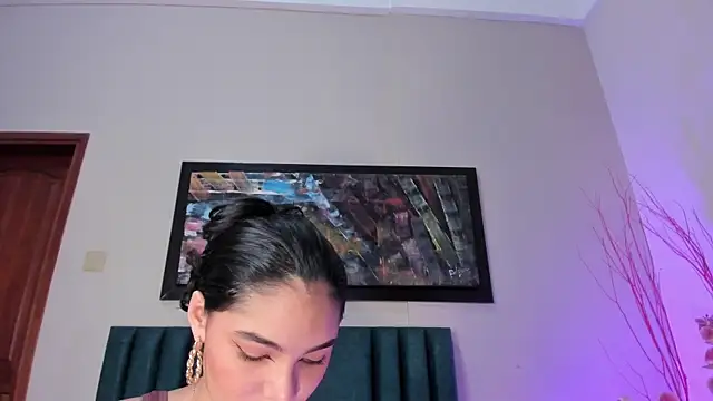 Snapshot of LunaAspen_ chatting on February 7, 2026, 6:11 pm LunaAspen online show from February 7, 2026, 6:11 pm