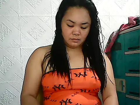 CreamyPussy4uxx online show from January 9, 2026, 1:41 am