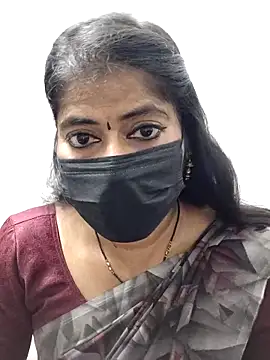Snapshot of tamil_Sigappu_Roja chatting on October 13, 2025, 12:32 am tamil Sigappu Roja online show from October 13, 2025, 12:32 am