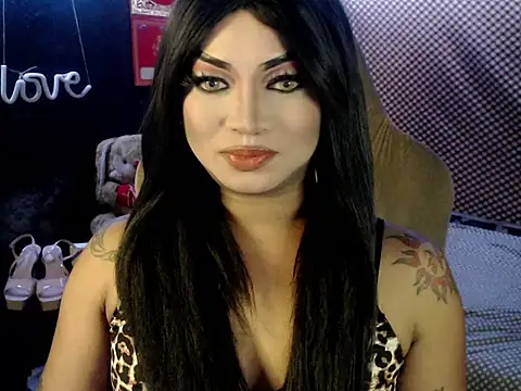 Snapshot of xxXMissCessXxx chatting on March 12, 2026, 5:30 pm xxXMissCessXxx online show from March 12, 2026, 5:30 pm