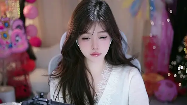 Snapshot of Fortune2Me chatting on January 11, 2026, 6:07 am Fortune2Me online show from January 11, 2026, 6:07 am