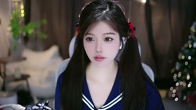 Snapshot of Fortune2Me chatting on January 16, 2026, 5:44 am Fortune2Me online show from January 16, 2026, 5:44 am