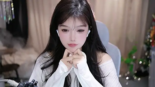 Snapshot of Fortune2Me chatting on March 2, 2026, 7:15 am Fortune2Me online show from March 2, 2026, 7:15 am