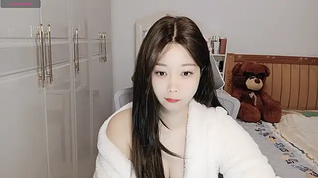 Snapshot of Xiaotantan-99 chatting on October 26, 2025, 7:20 pm Xiaotantan-99 online show from October 26, 2025, 7:20 pm