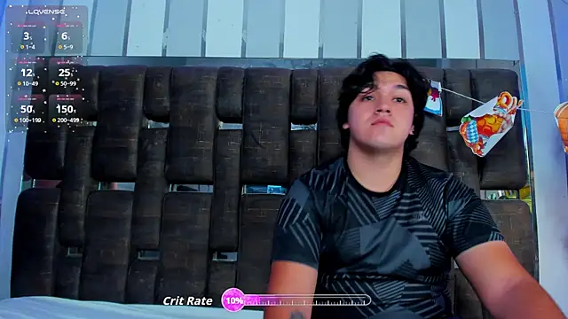 Snapshot of EmilyANDrew_ chatting on September 30, 2025, 4:50 am EmilyANDrew online show from September 30, 2025, 4:50 am