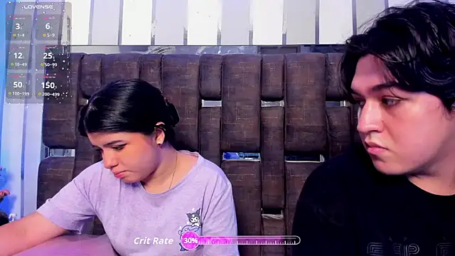 Snapshot of EmilyANDrew_ chatting on October 14, 2025, 4:57 am EmilyANDrew online show from October 14, 2025, 4:57 am