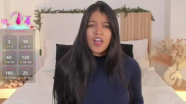 Snapshot of Camila_Bustamante chatting on January 13, 2026, 6:24 pm Camila Bustamante online show from January 13, 2026, 6:24 pm