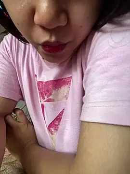 Snapshot of slut_clio chatting on February 8, 2026, 5:22 am slut clio online show from February 8, 2026, 5:22 am