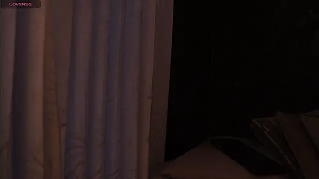 Ariaa Isabell online show from November 27, 2025, 6:32 pm