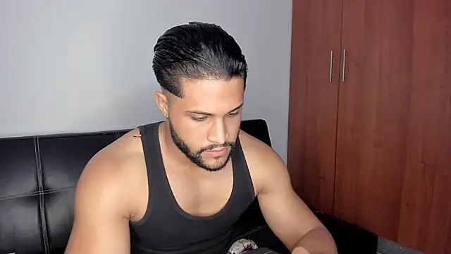 Pier Simons online show from January 10, 2026, 8:05 am