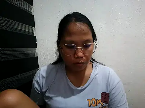 Snapshot of SpankyMyAss69 chatting on February 21, 2026, 1:23 pm SpankyMyAss69 online show from February 21, 2026, 1:23 pm