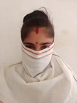 Snapshot of Suhani_cuty chatting on September 24, 2025, 6:50 am Suhani cuty online show from September 24, 2025, 6:50 am