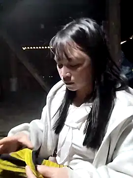 Tiyir597 online show from November 19, 2025, 2:55 am