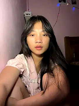 Phayphay77 online show from October 28, 2025, 1:03 pm