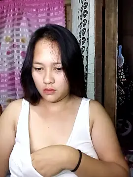 Snapshot of pretty_me092121 chatting on January 7, 2026, 5:15 pm pretty me092121 online show from January 7, 2026, 5:15 pm