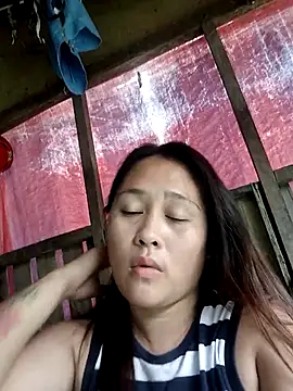 Snapshot of pretty_me092121 chatting on January 14, 2026, 7:14 am pretty me092121 online show from January 14, 2026, 7:14 am