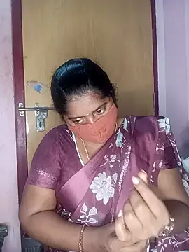 Jessi 25 online show from November 7, 2025, 5:35 pm