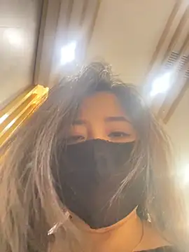 Snapshot of xiao-mo520 chatting on November 8, 2025, 10:48 am xiao-mo520 online show from November 8, 2025, 10:48 am