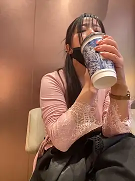 Snapshot of xiao-mo520 chatting on November 16, 2025, 10:43 am xiao-mo520 online show from November 16, 2025, 10:43 am