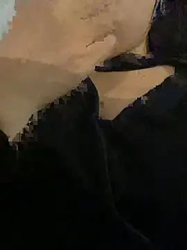 Snapshot of xiao-mo520 chatting on December 5, 2025, 12:36 pm xiao-mo520 online show from December 5, 2025, 12:36 pm