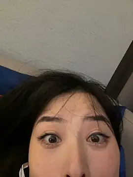 Snapshot of xiao-mo520 chatting on April 13, 2026, 3:06 pm xiao-mo520 online show from April 13, 2026, 3:06 pm