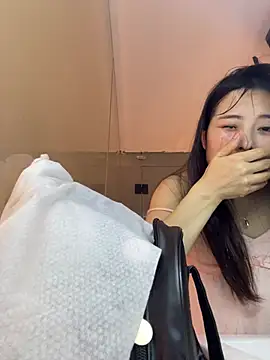 Snapshot of xiao-mo520 chatting on April 14, 2026, 3:18 pm xiao-mo520 online show from April 14, 2026, 3:18 pm