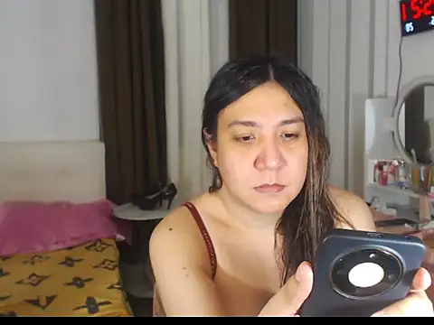 Snapshot of stellahugeX chatting on April 28, 2026, 11:26 am stellahugeX online show from April 28, 2026, 11:26 am